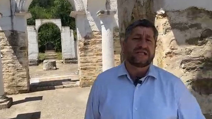 Официозът на умно-красивите“ обяви ДБ за абсолютен победил в трите